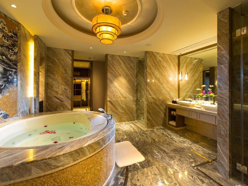 New Century Grand Hotel Hangzhou Zheshang Ngoại thất bức ảnh